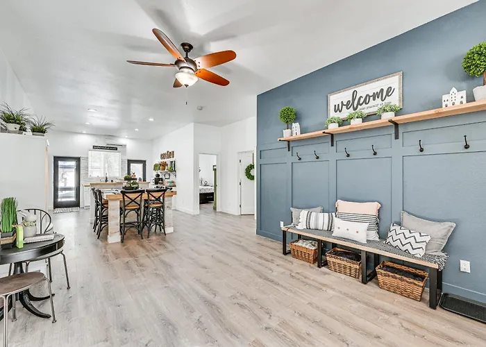 Grill And Patio Charming In Munds Park