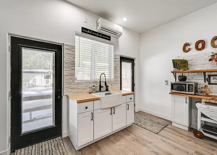 Holiday home Grill And Patio Charming In *